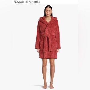 UGG Aarti Plush Rubious Hooded Women's Robe
